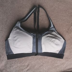 VS Sports bra